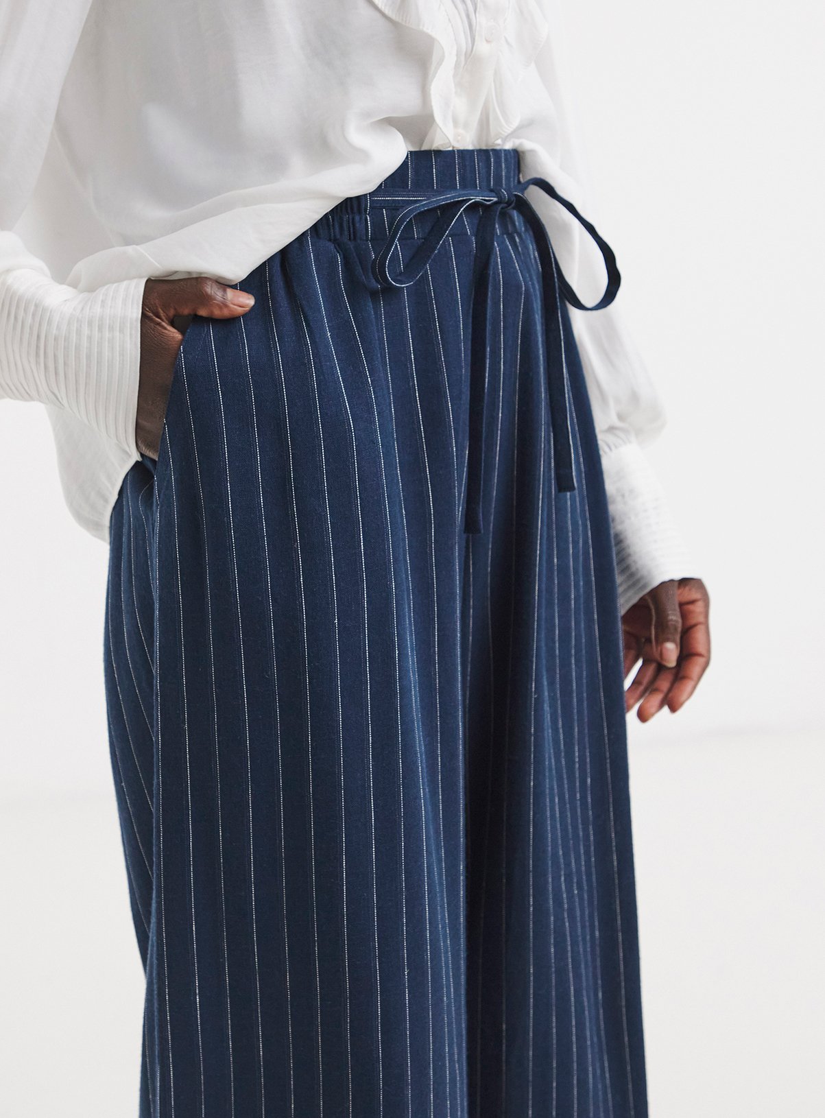 JD WILLIAMS Navy Stripe Linen Mix Trouser 8 - Image 4 thumbnail