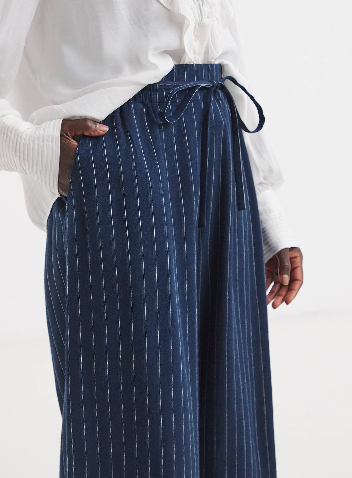 JD WILLIAMS Navy Stripe Linen Mix Trouser 8 - Image 4