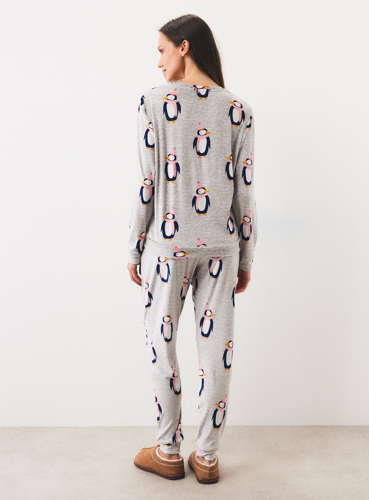 Grey Penguin Slinky Pyjama Set M - Image 5 thumbnail