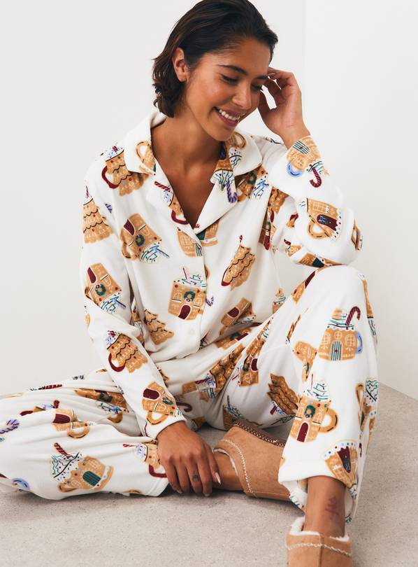 Christmas Cream Festive Mugs Print 2-Piece Pyjama Set S