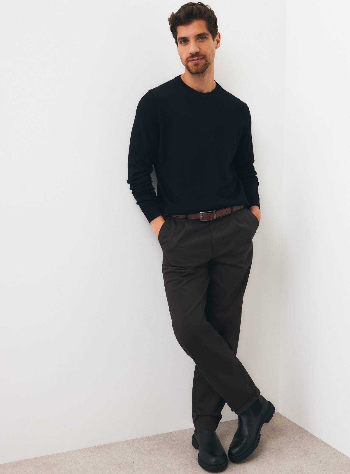 Black Merino Crew Neck Jumper L - Image 1