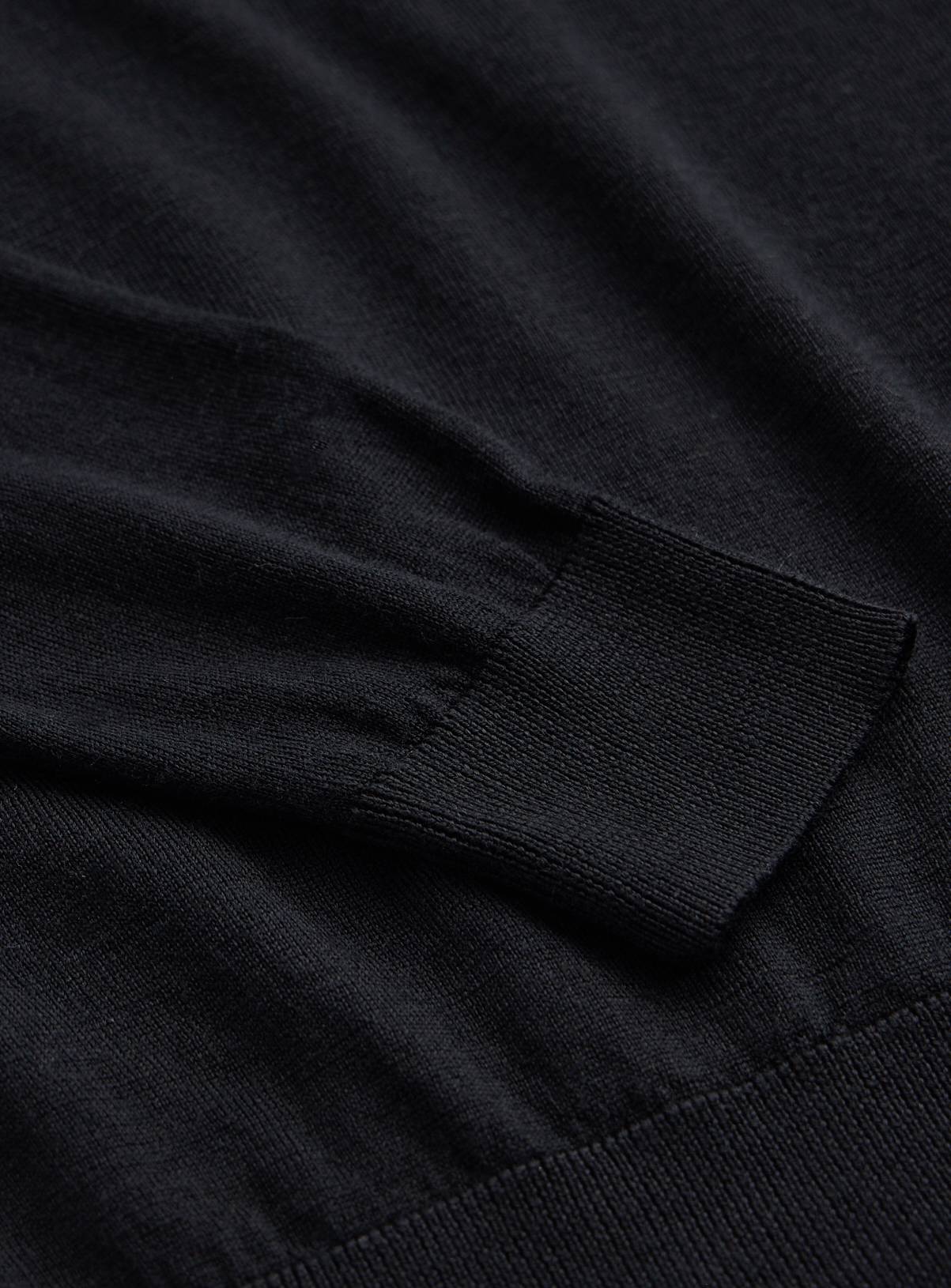 Black Merino Crew Neck Jumper L - Image 4