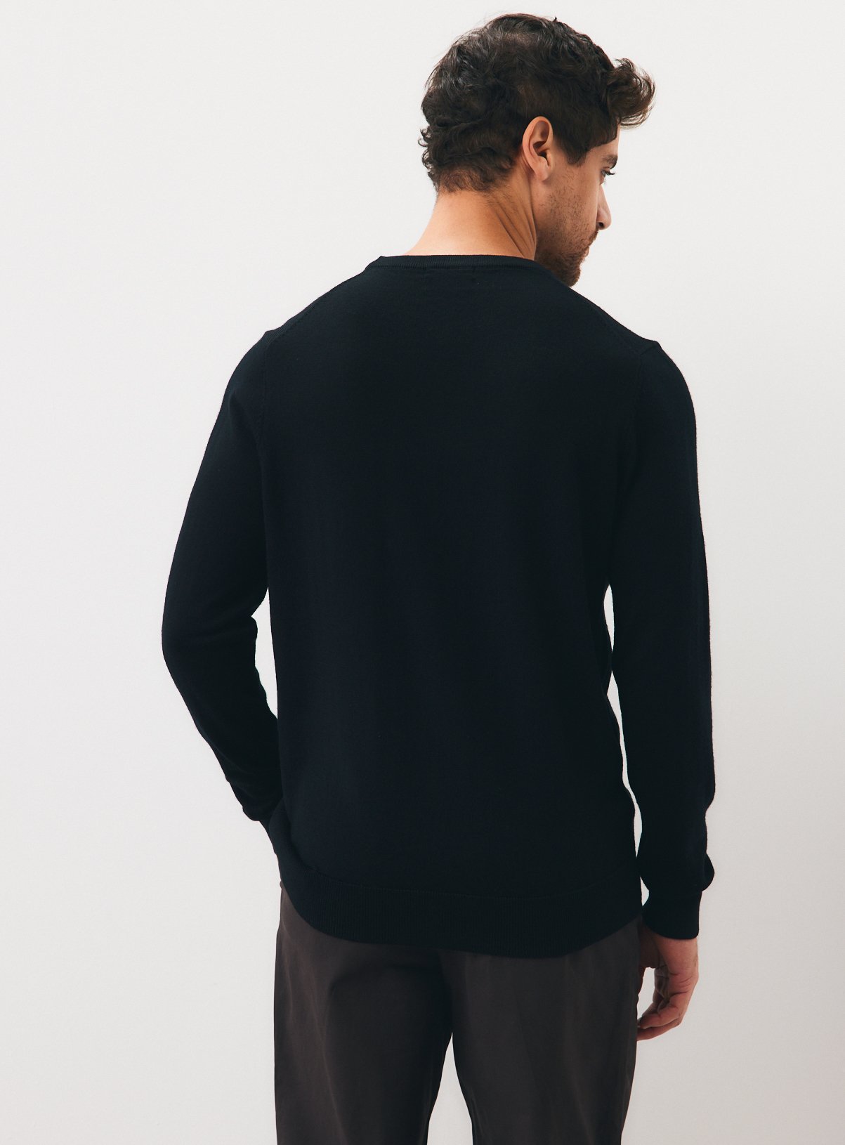 Black Merino Crew Neck Jumper L - Image 5 thumbnail