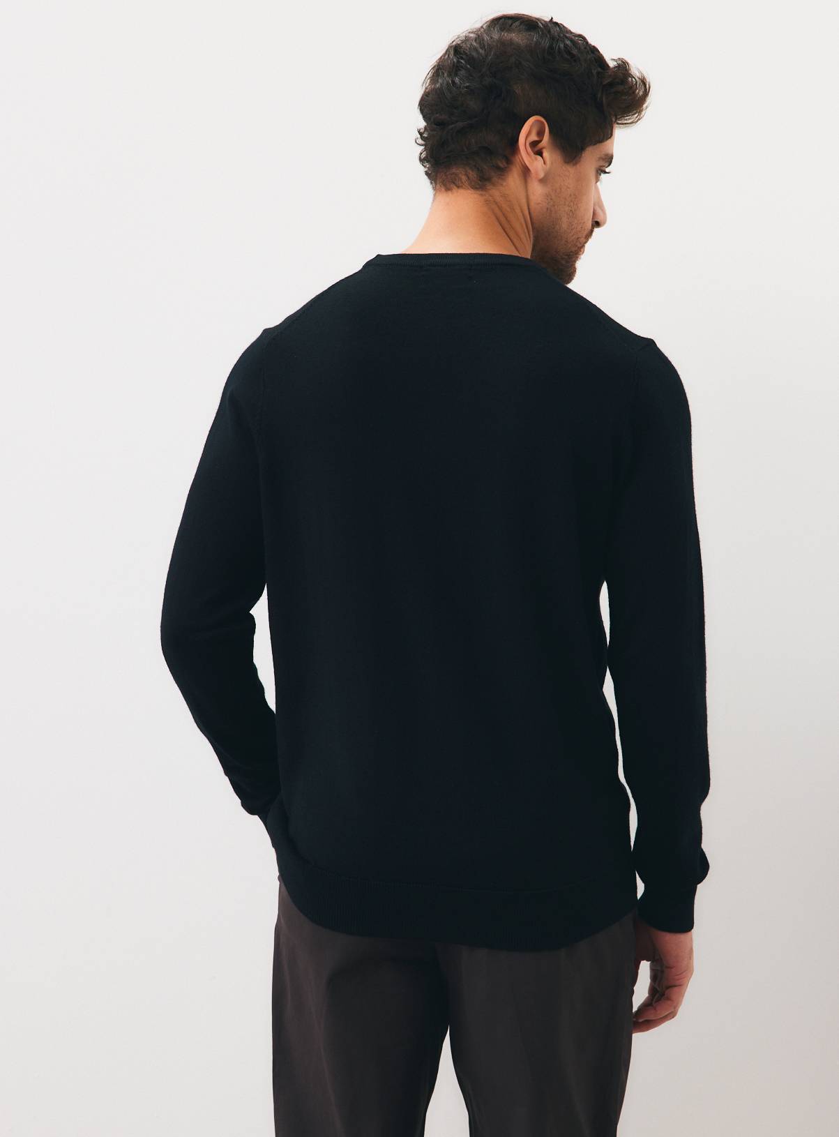 Black Merino Crew Neck Jumper L - Image 5