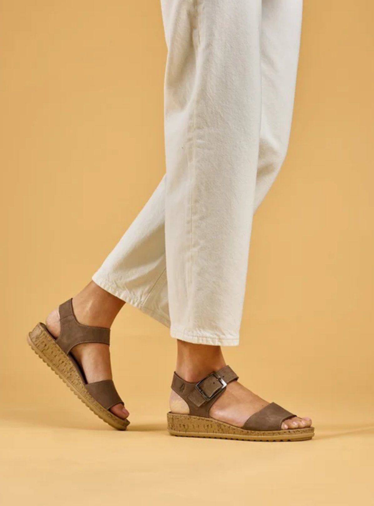 HUSH PUPPIES Ellie Sandal Natural 6 - Image 1 thumbnail