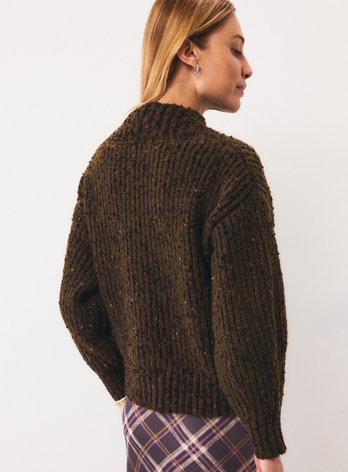 Khaki Fancy Yarn Popcorn V-Neck Jumper XL - Image 4 thumbnail