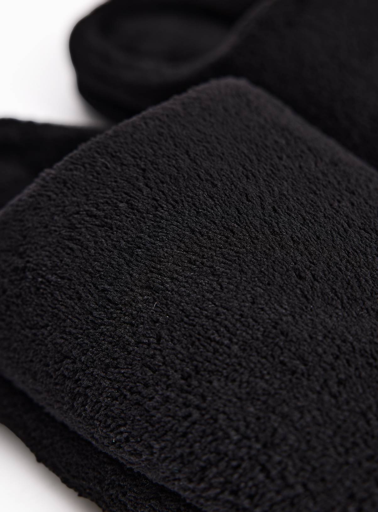 Black Borg Fleck Closed Toe Mule Slippers M - Image 3