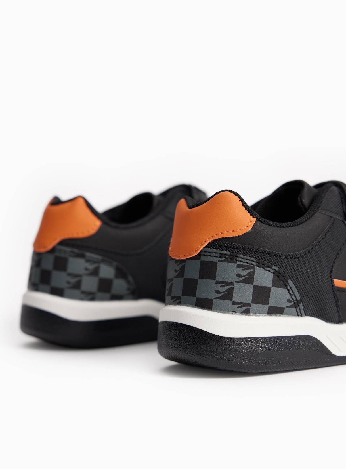 Hot Wheels Trainers 11 Infant - Image 4