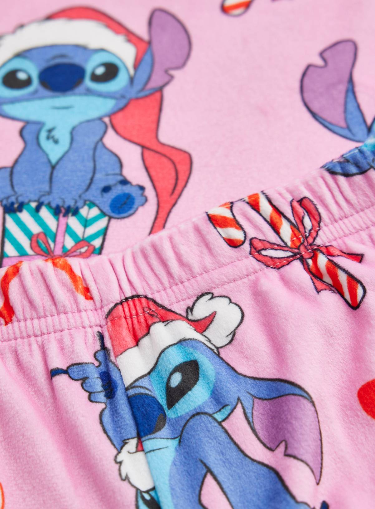 Disney Stitch Slinky Pyjama Set 5-6 years - Image 2
