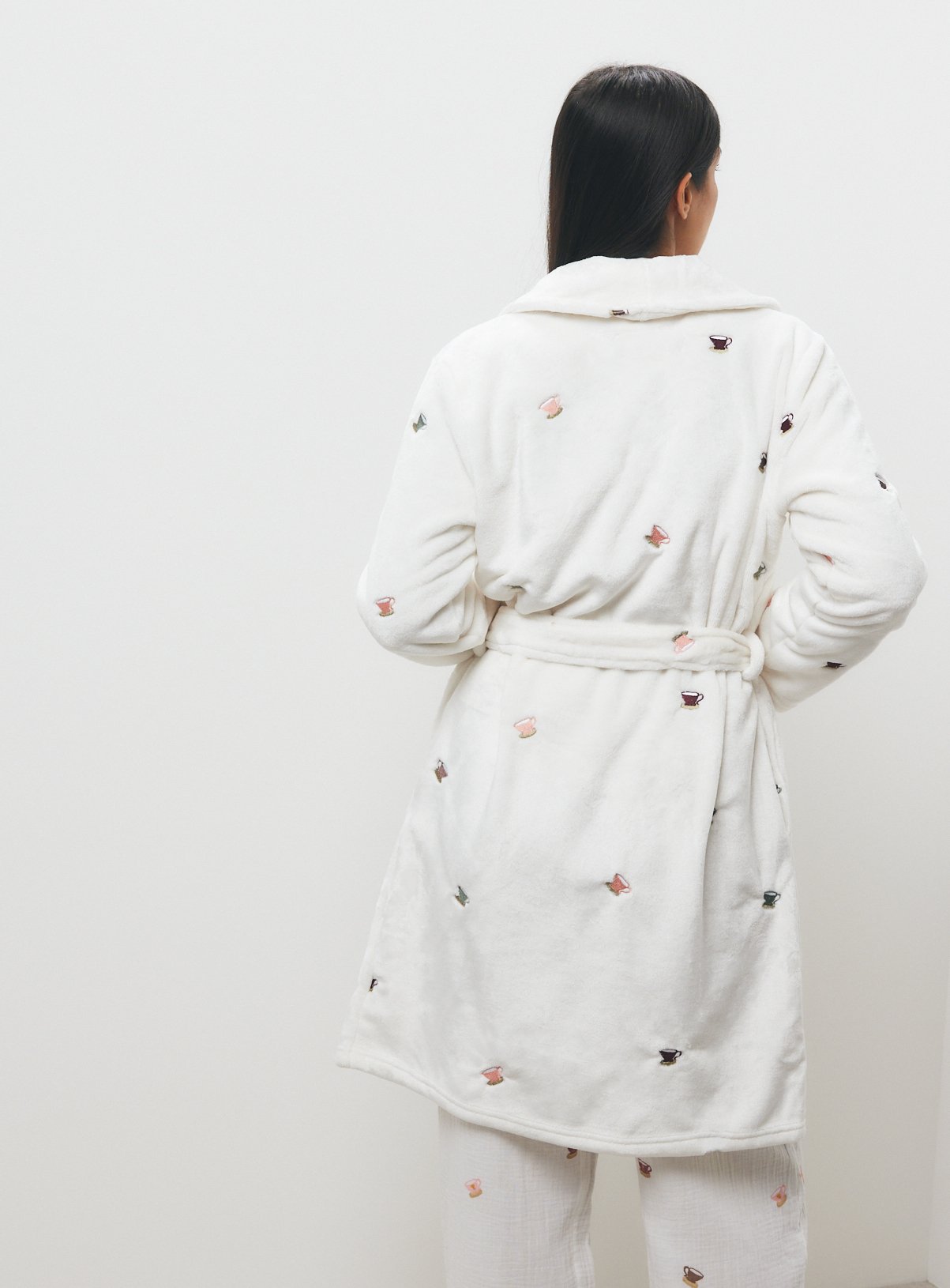 Cream Cosy Tea Cup Dressing Gown L - Image 3 thumbnail