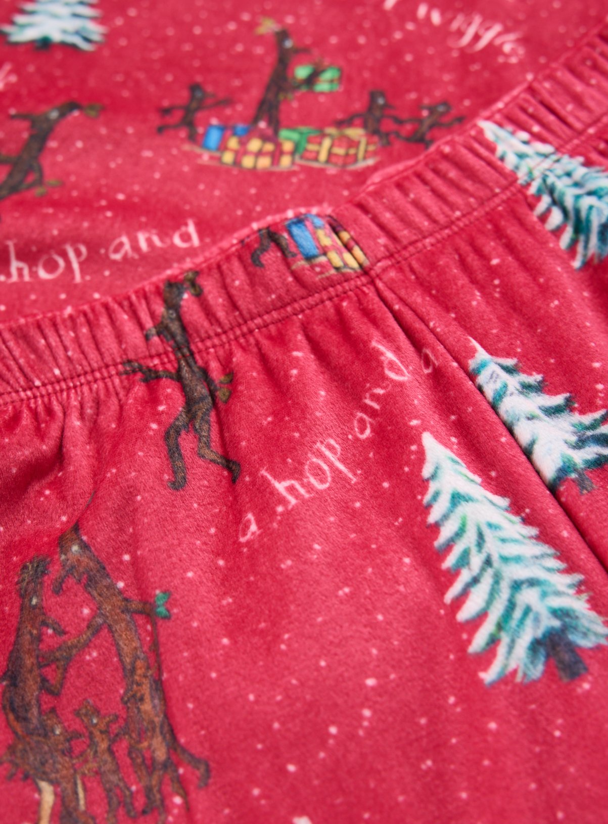 Julia Donaldson Stick Man Christmas Slinky Pyjama Set 1-2 years - Image 3 thumbnail