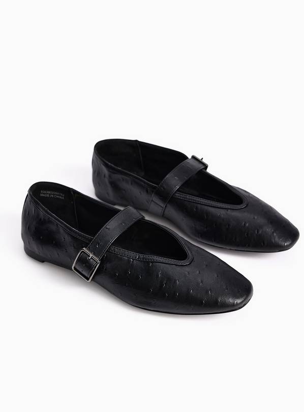Faux Ostrich Mary Jane Buckled Pumps 7