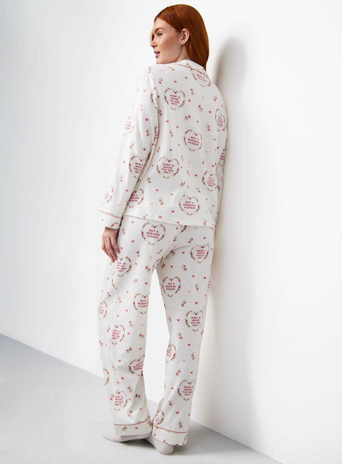 White Heart Print Traditional Pyjamas M - Image 4