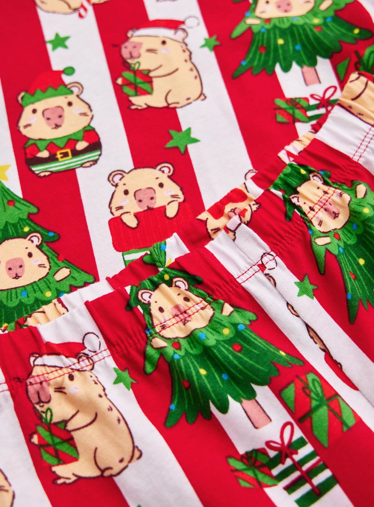 Capybara Red and White Striped Crewneck Pyjama Set 4-5 years - Image 2 thumbnail