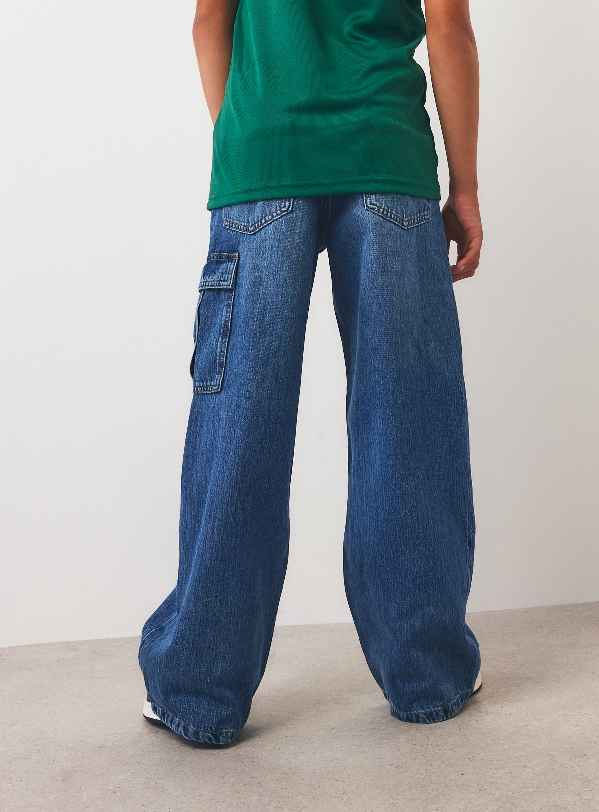 Mid Wash Wide Leg Pocket Detail Jeans 5 years - Image 6 thumbnail
