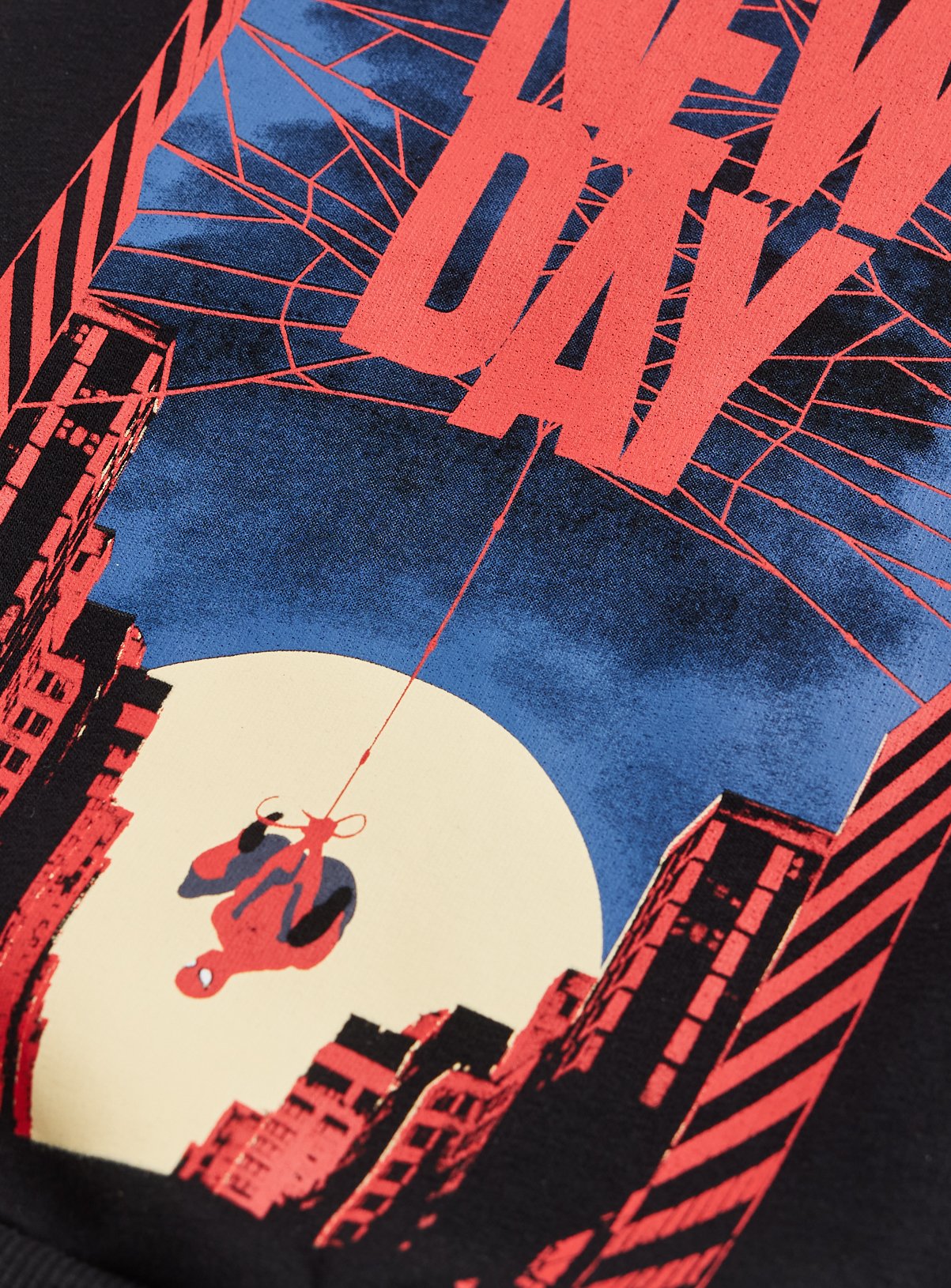Black Spider-Man Graphic Sweatshirt 2 years - Image 3 thumbnail