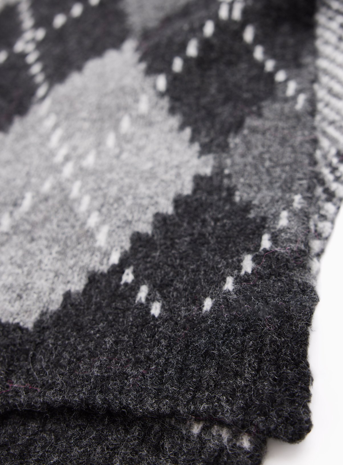 Grey & Charcoal Argyle Pattern Scarf One Size - Image 3 thumbnail