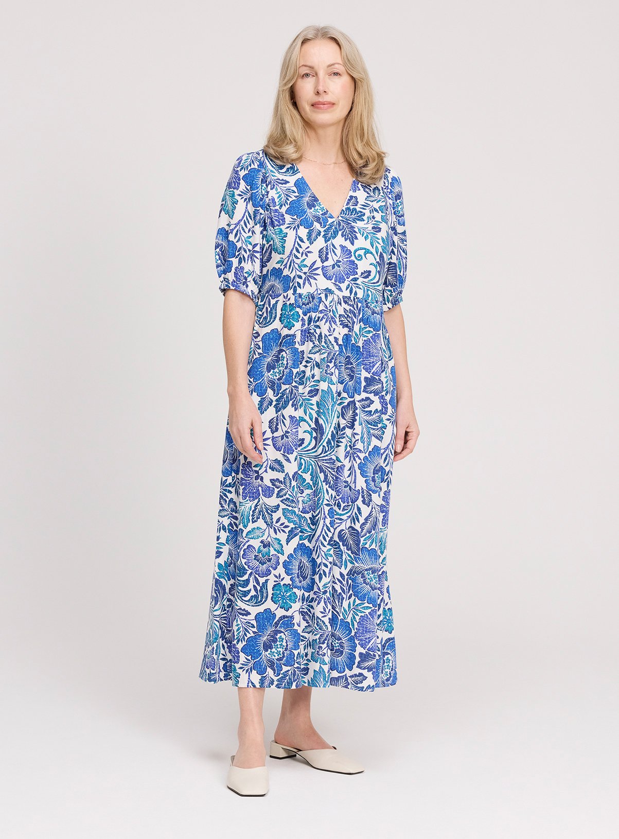 FINERY Logan Dress Blue Floral 16 - Image 3 thumbnail