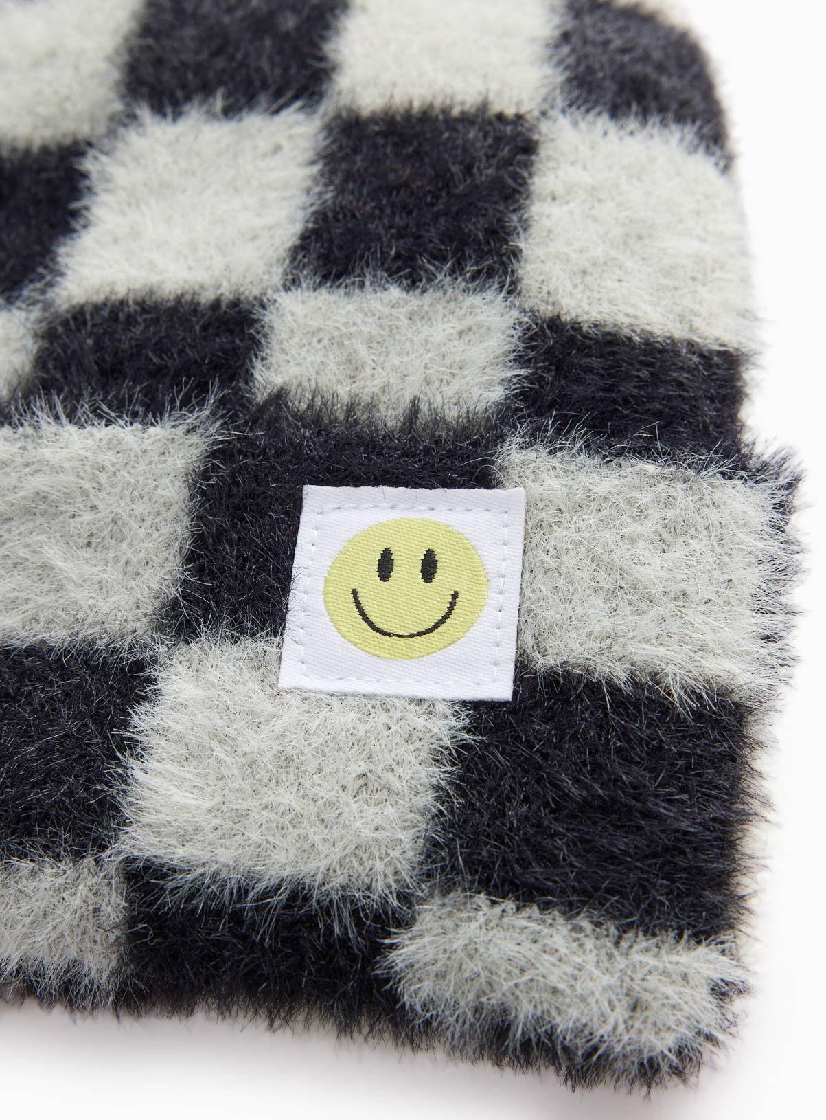 Mono Checkerboard Beanie Hat 3-5 years - Image 2