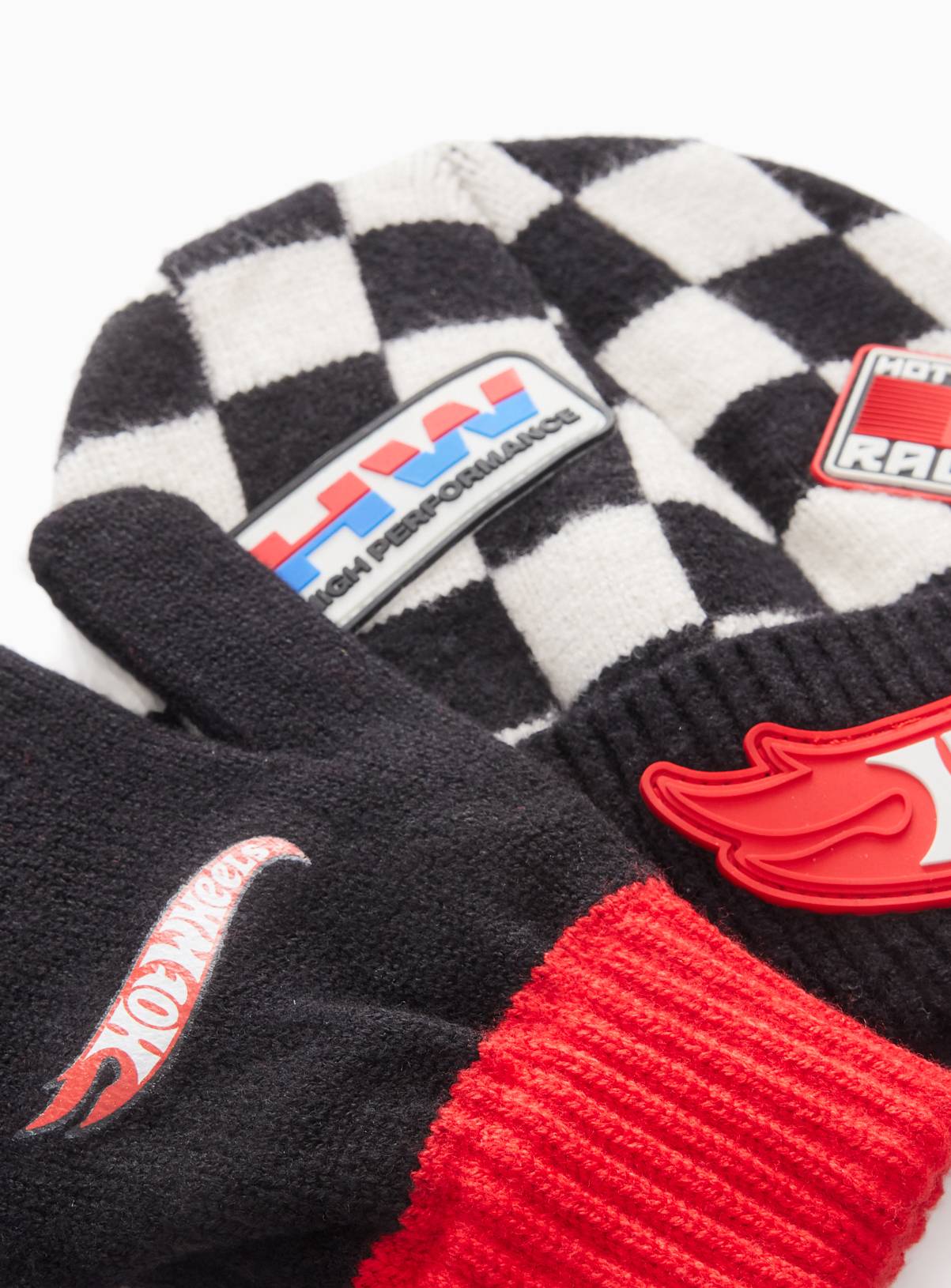 Hot Wheels Hat & Gloves Set 3-5 years - Image 2