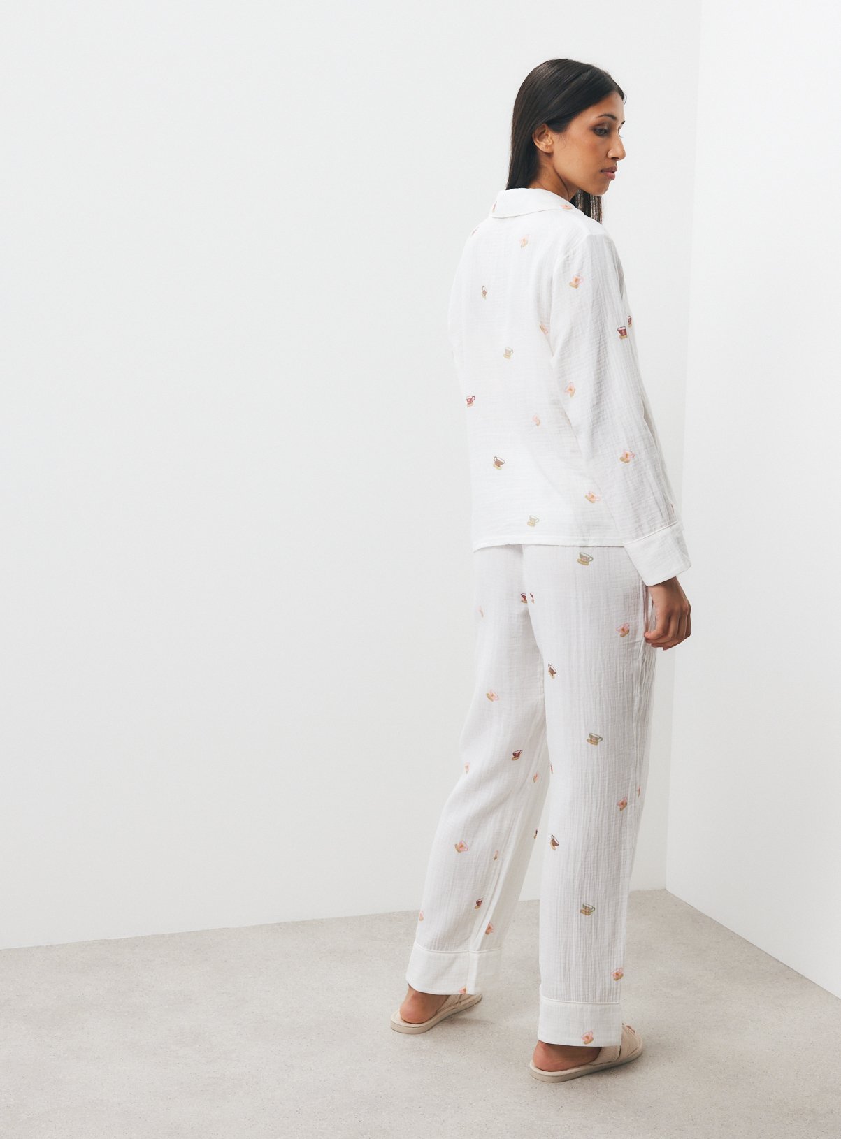 Cream Teacup Print Double Cloth Traditional Pyjamas XL - Image 3 thumbnail