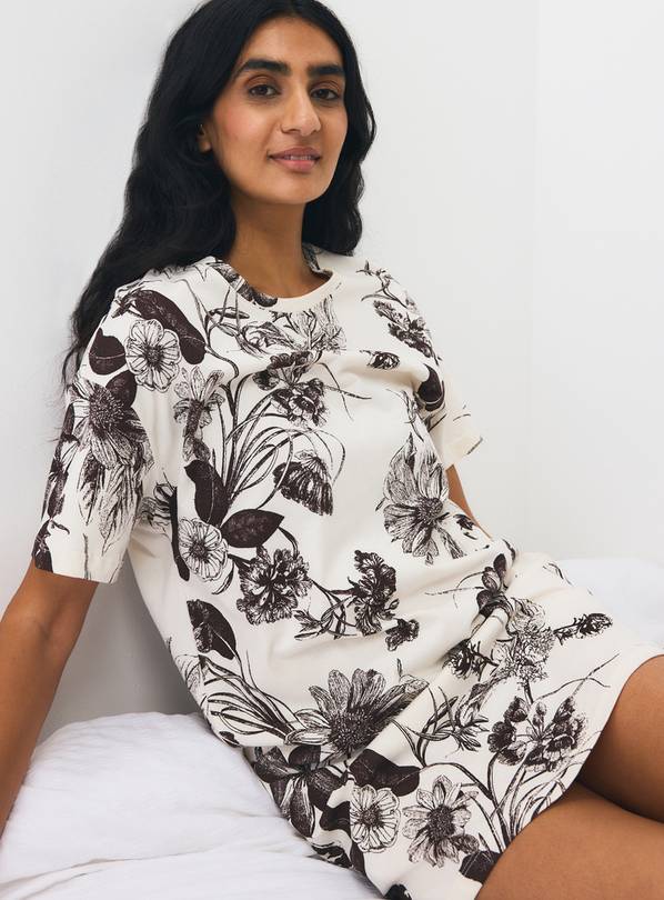 Cream Floral Sleep T-Shirt M