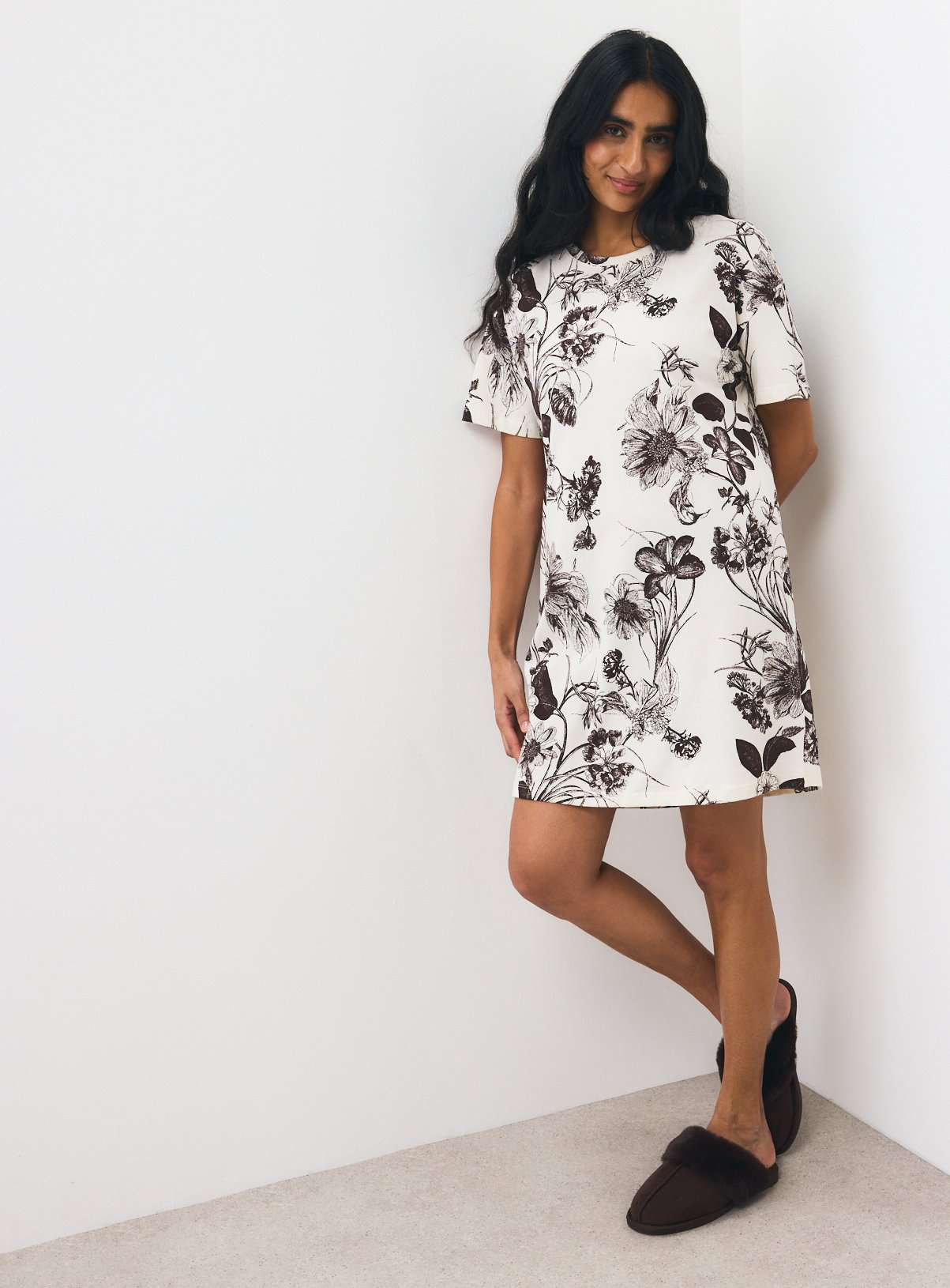 Cream Floral Sleep T-Shirt XXL - Image 2 thumbnail