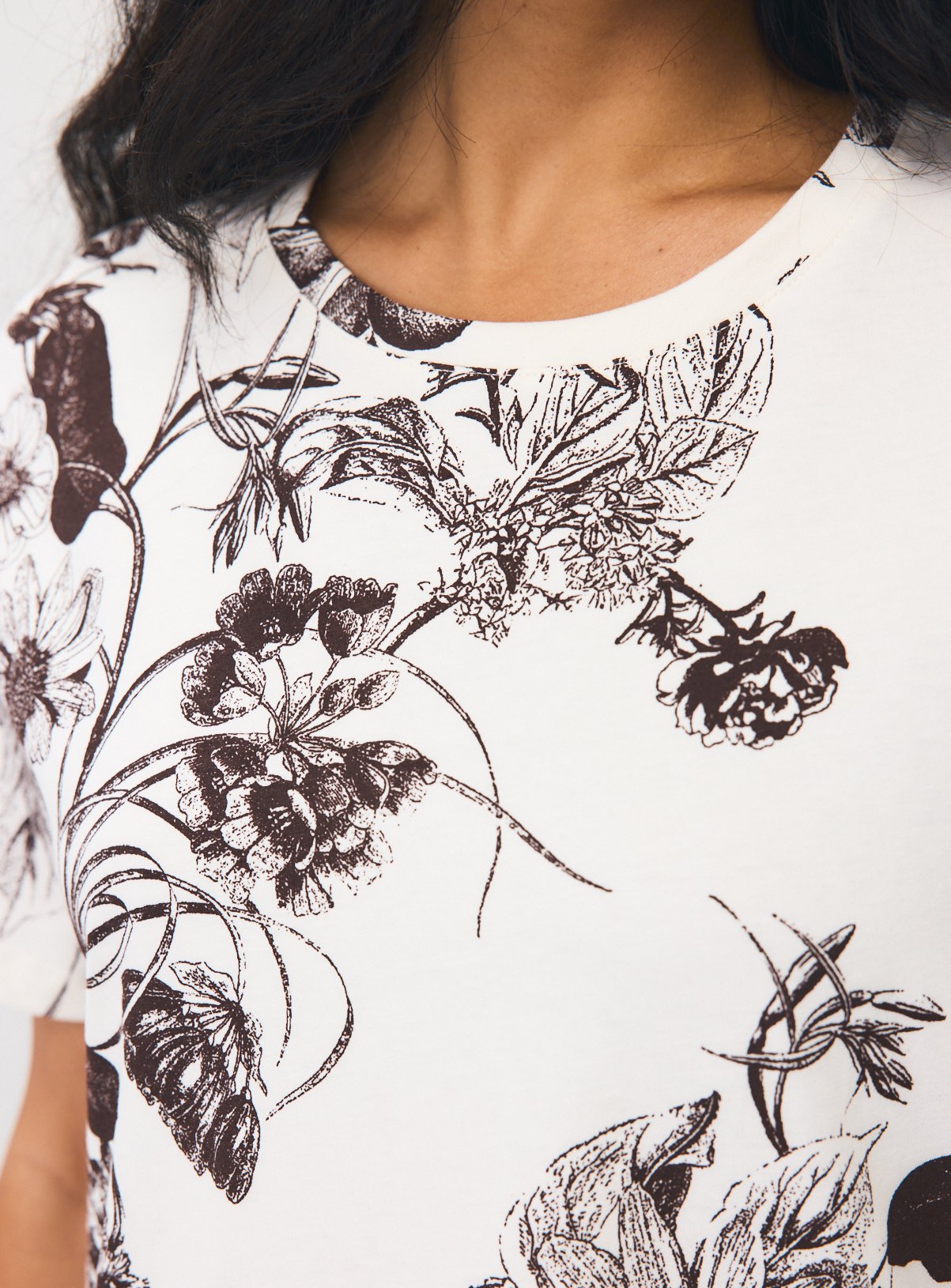 Cream Floral Sleep T-Shirt XXL - Image 3 thumbnail