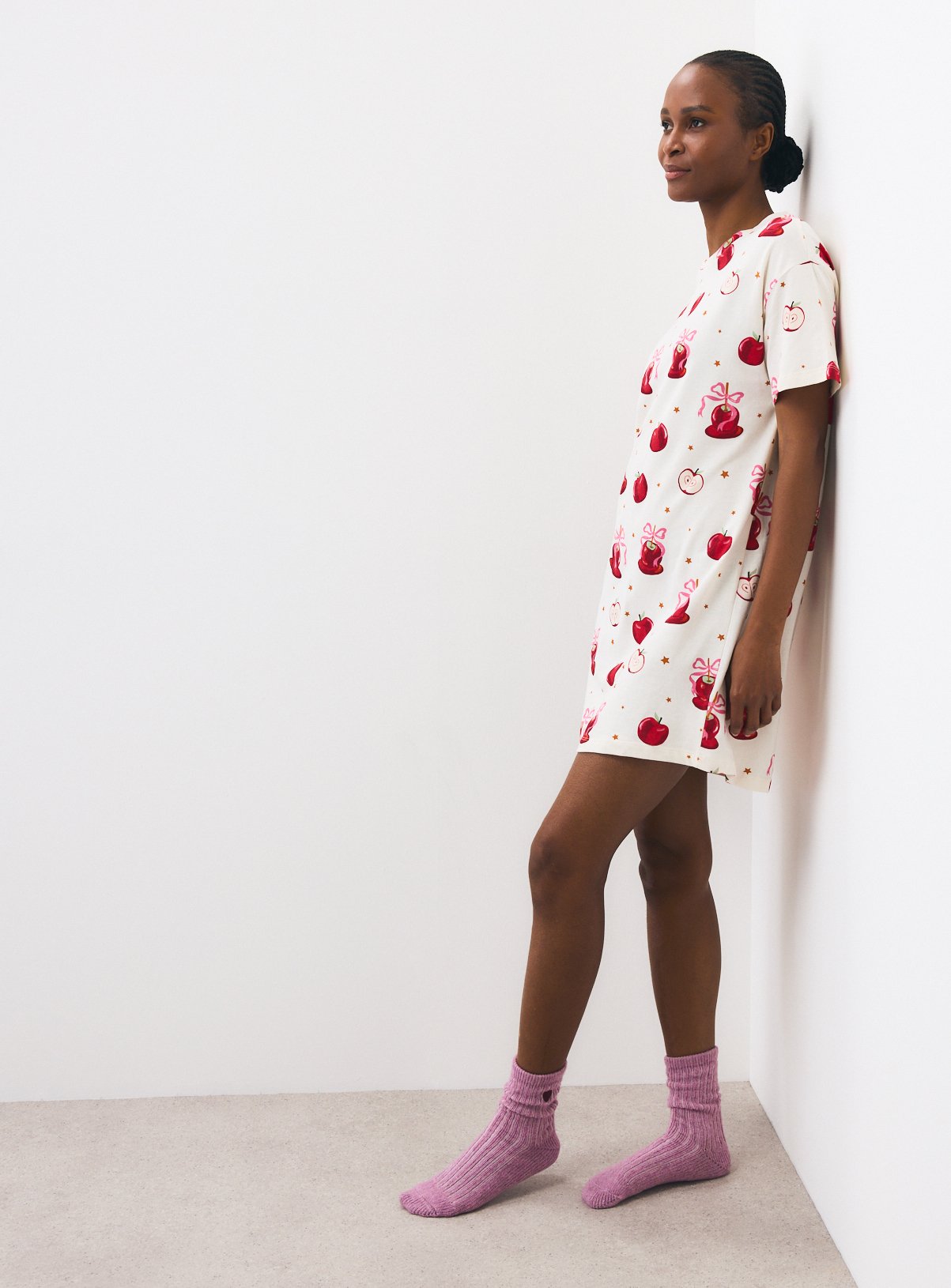 Cream Apple Print Sleep T-Shirt L - Image 2 thumbnail