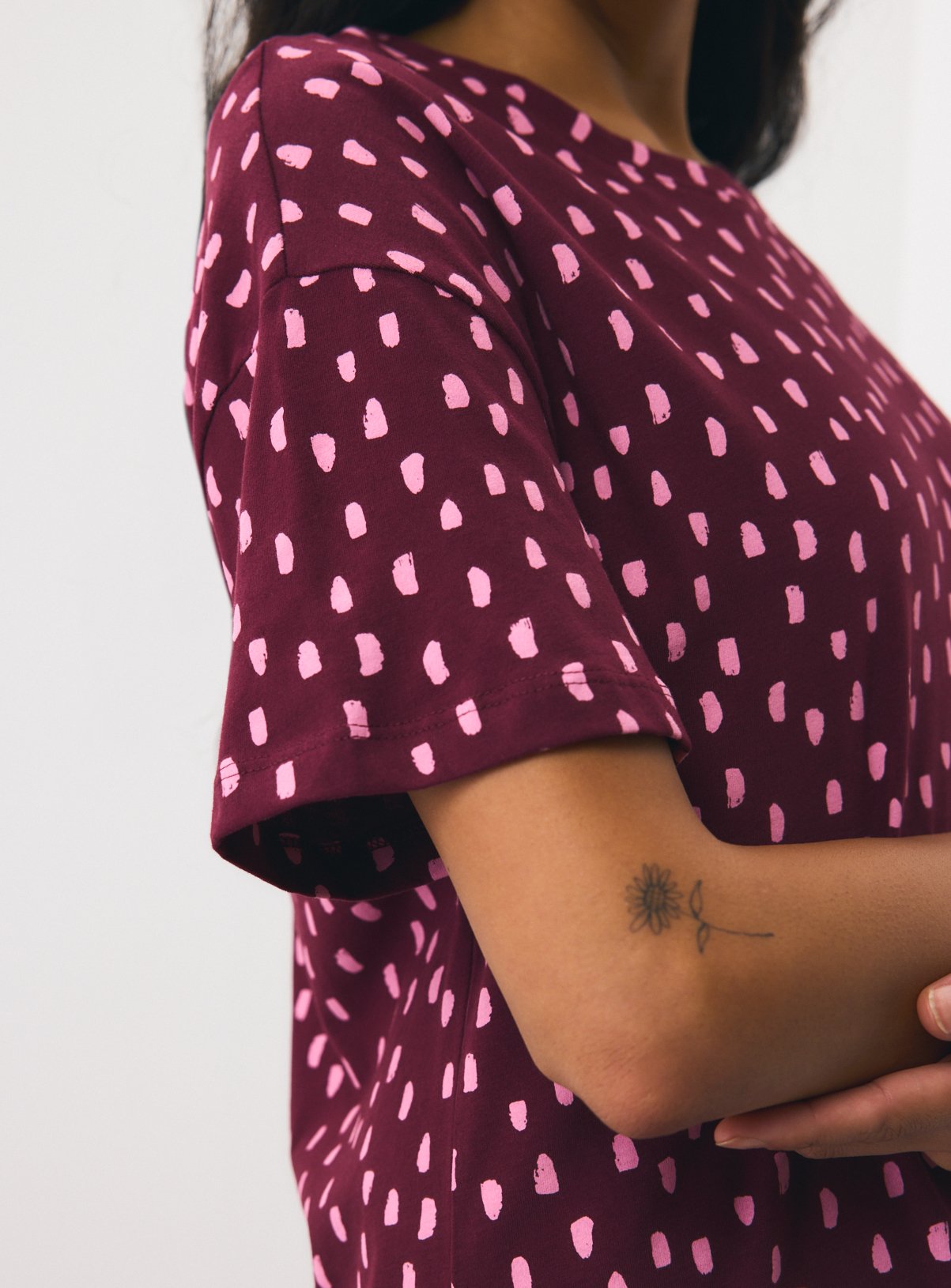 Plum Repeat Print Sleep T-Shirt L - Image 3 thumbnail