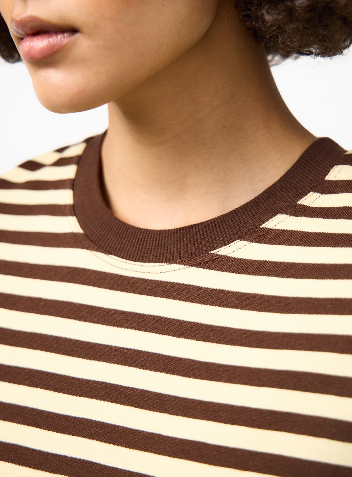 Yellow Stripe Print Boxy Fit T-Shirt L - Image 3 thumbnail