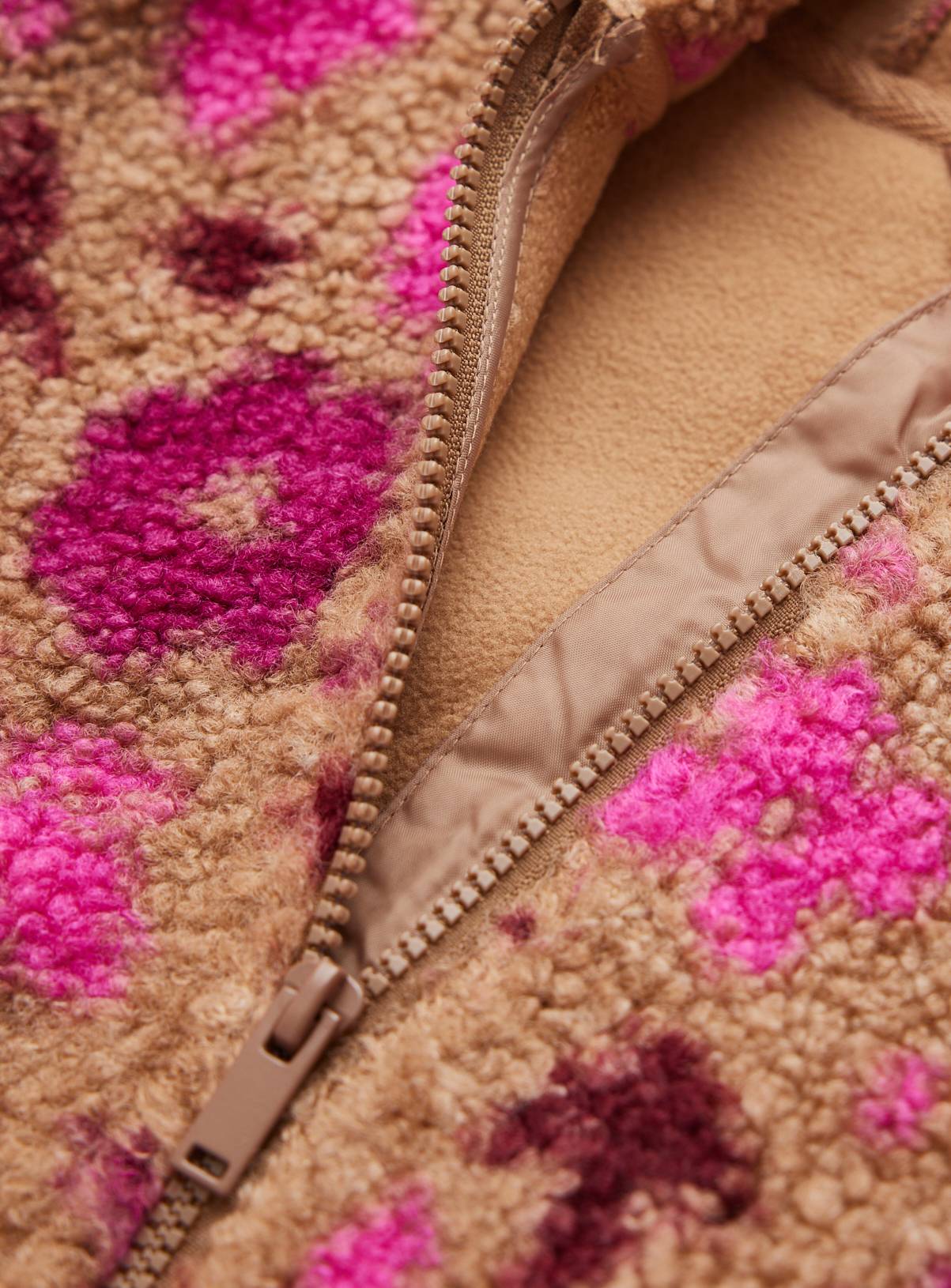 Brown & Pink Printed Borg Hooded Jacket 6 years - Image 2