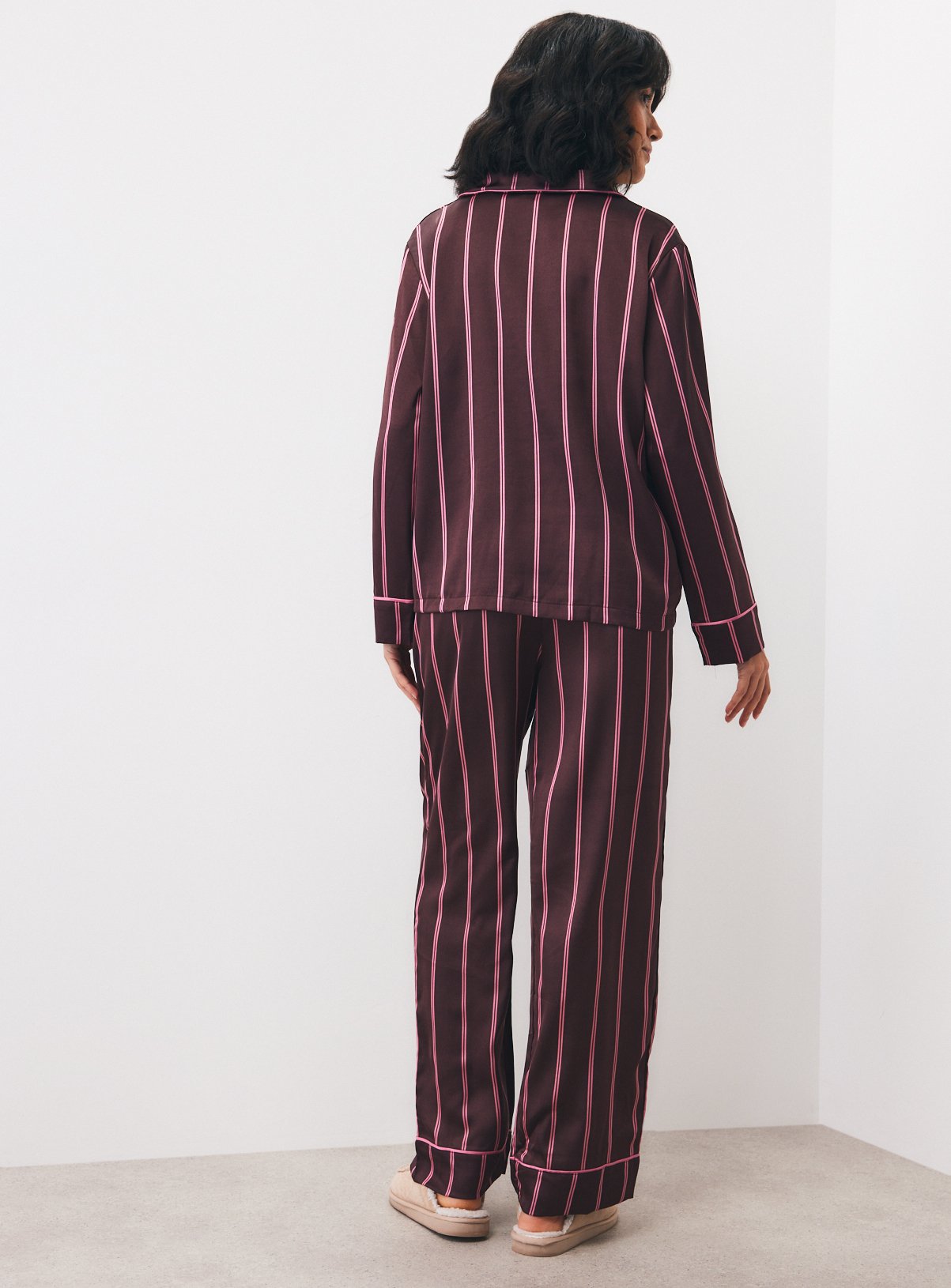 Brown & Pink Stripe Satin Traditional Pyjama Set S - Image 4 thumbnail