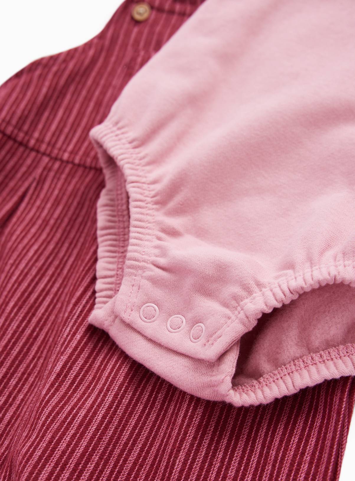 Burgundy Frill Dungarees & Bodysuit 18-24 months - Image 2