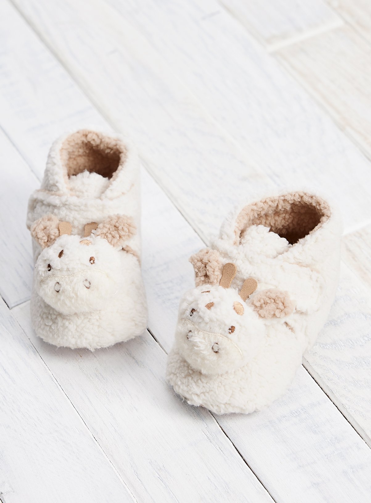 Cream Giraffe Booties 9-12 months - Image 2 thumbnail