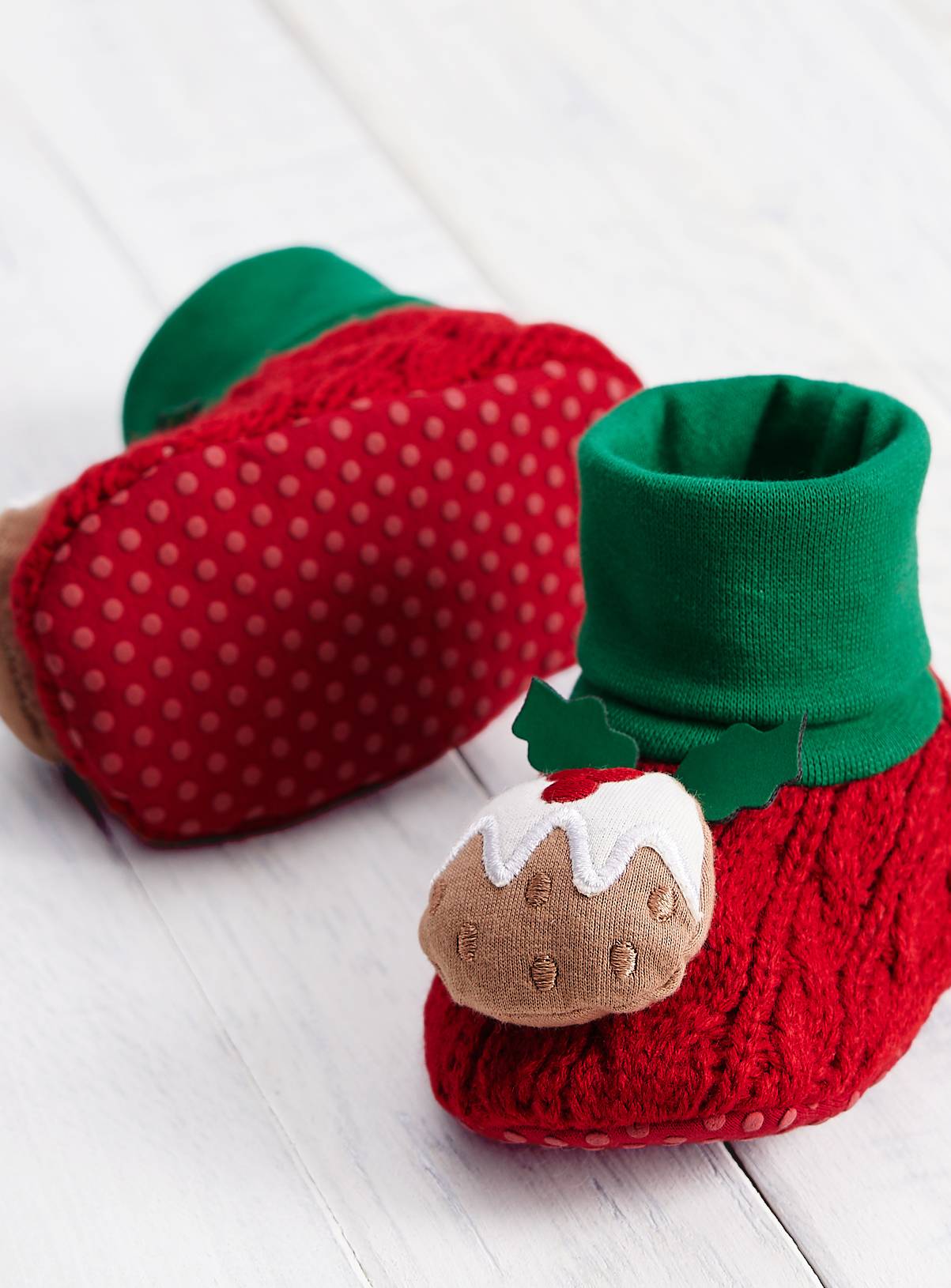 Christmas Pudding Bootee Slippers 9-12 months - Image 2