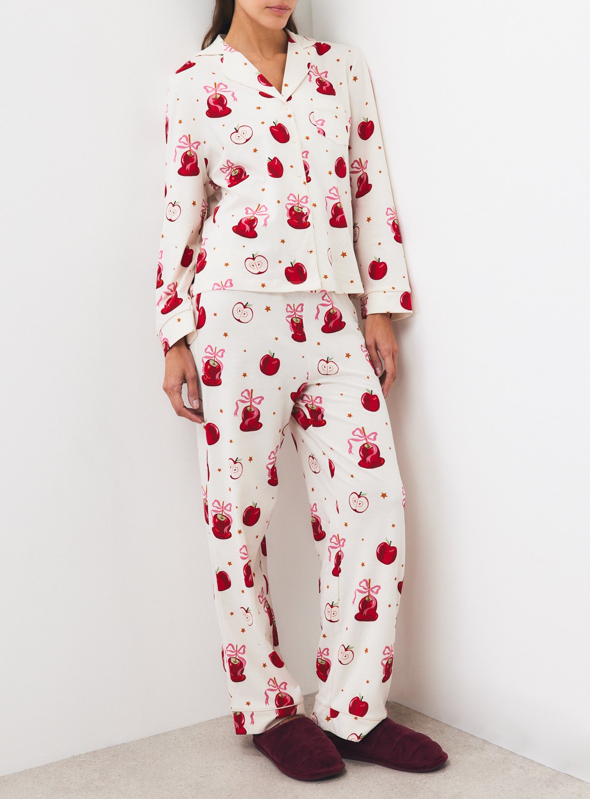 Cream Apple Print Pyjama 2-Piece Set XL - Image 2 thumbnail