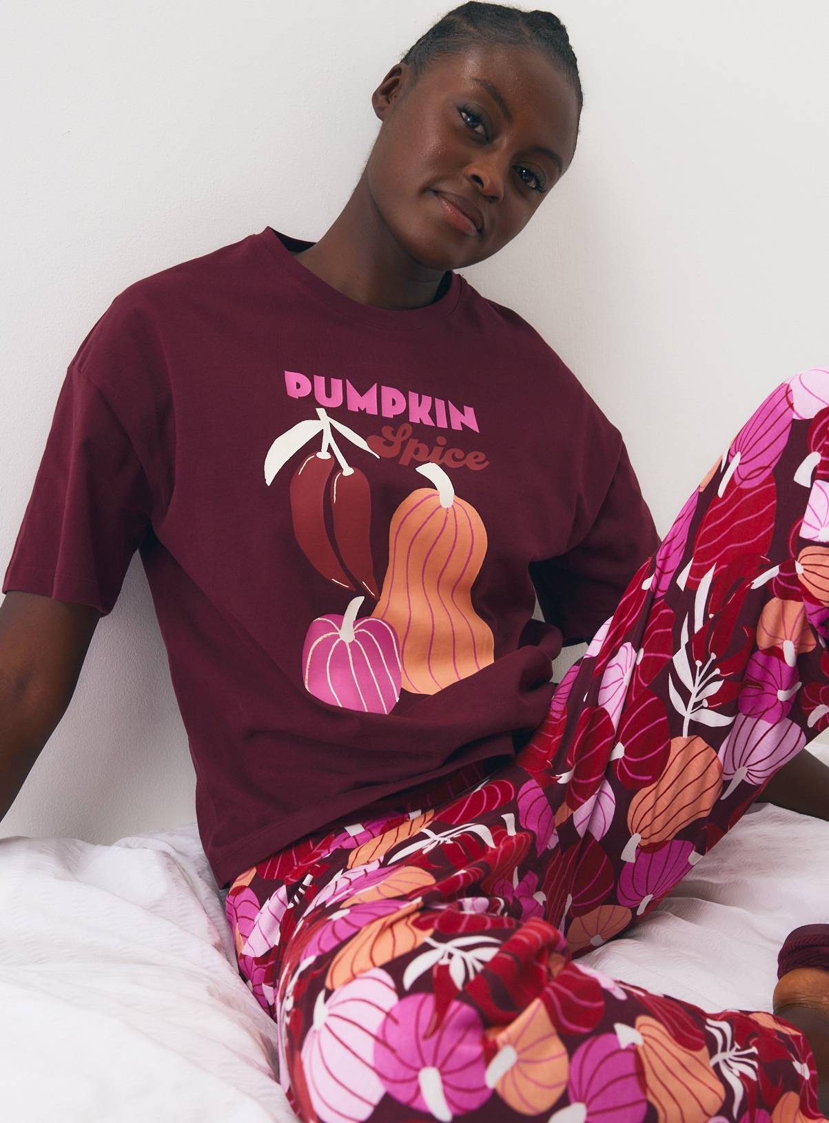 Burgundy & Plum Pumpkin Spice Pyjama Set XL - Image 1