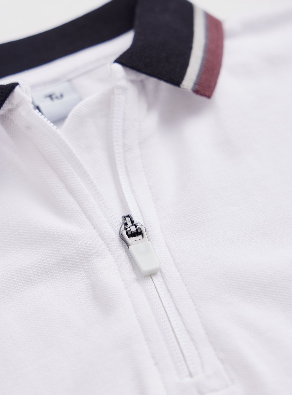 White Zip Polo Shirt 8 years - Image 2 thumbnail