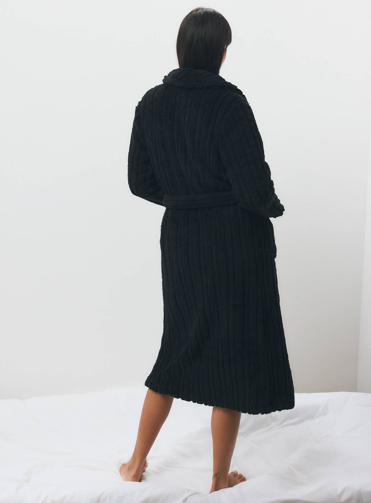 Black Carved Stripe Gown M - Image 4