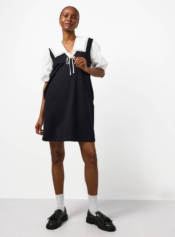 Black V Neck Pinafore Dress 18