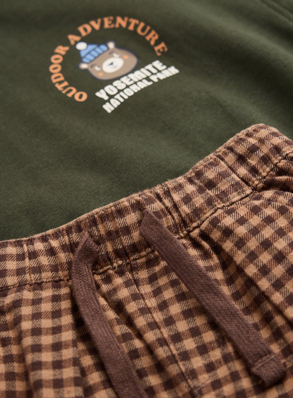 Great Outdoors Sweatshirt & Jogger Set 5-6 years - Image 3 thumbnail