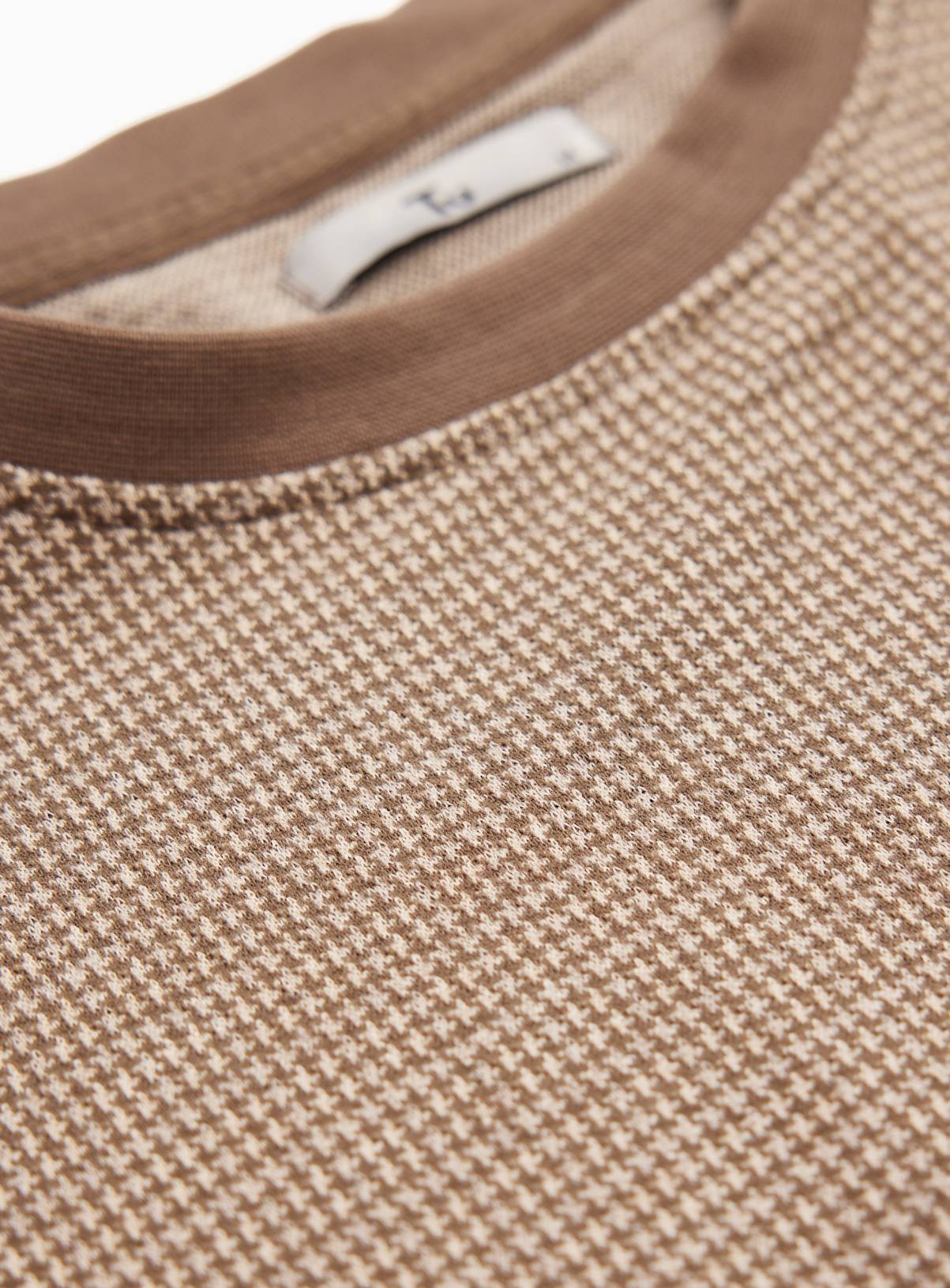 Dogtooth Crewneck T-Shirt XL - Image 2