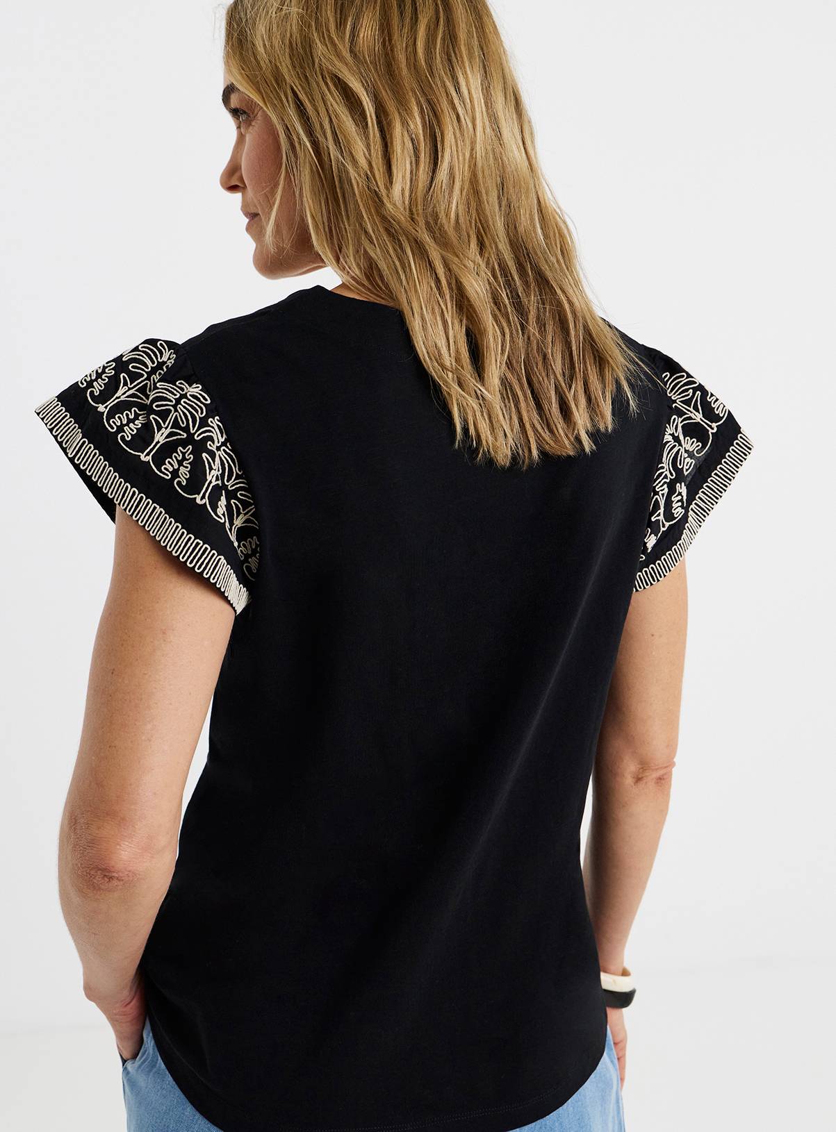 JD WILLIAMS V Neck Embroidered Sleeve T-Shirt 26 - Image 2