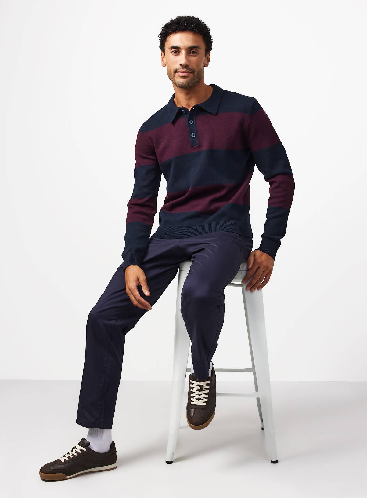 Navy Lightweight Straight Leg Chinos 42L - Image 2