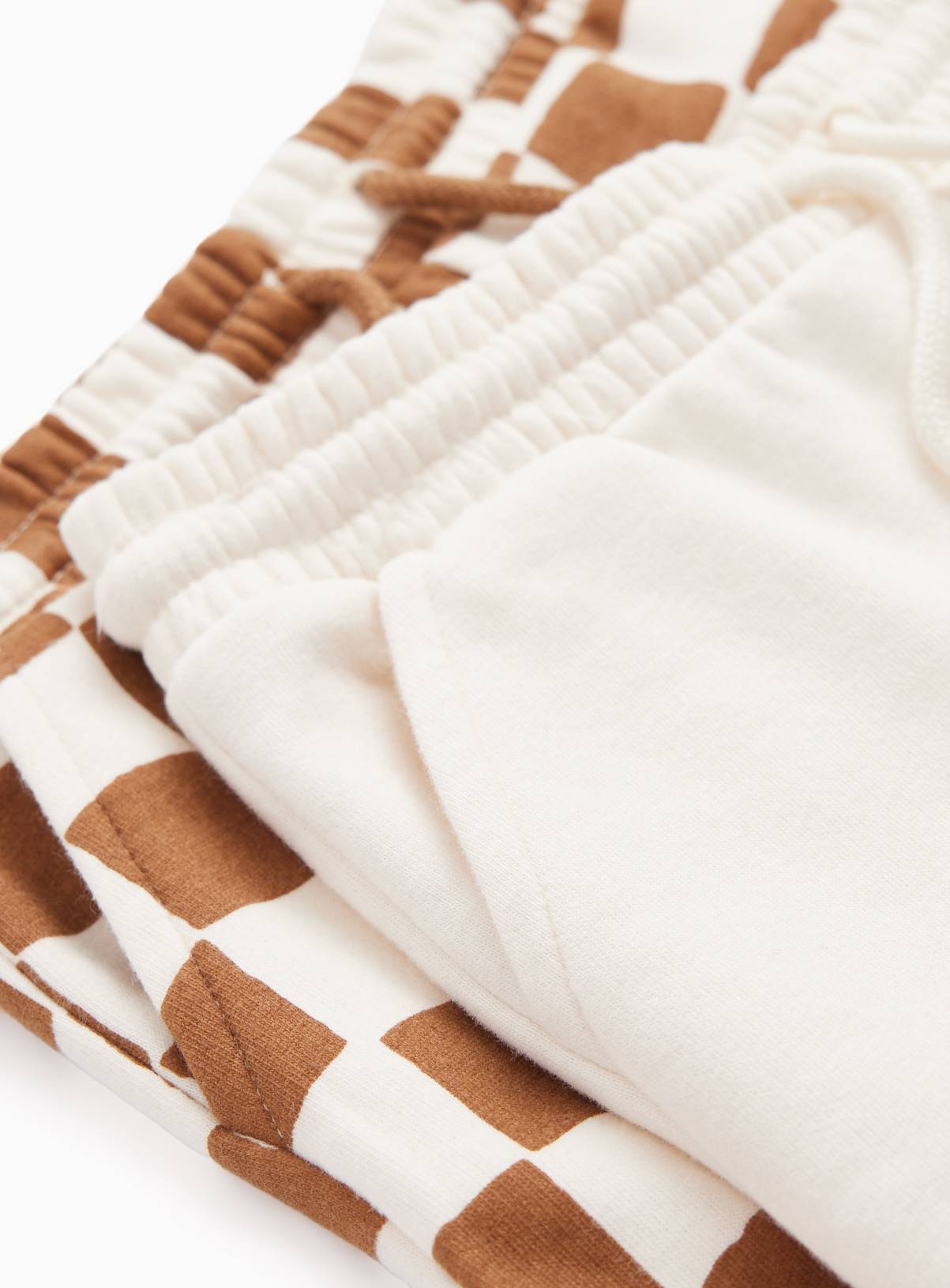 Brown & Checkerboard Print Shorts 2 Pack 12 years - Image 2