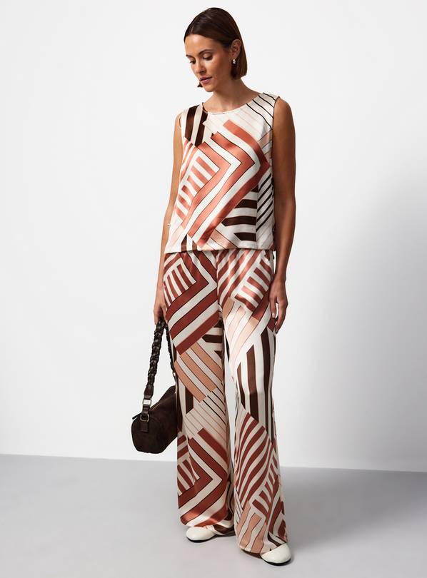 Brown Geo Print Linen Rich Side Tie Co-ord Shell Top 22