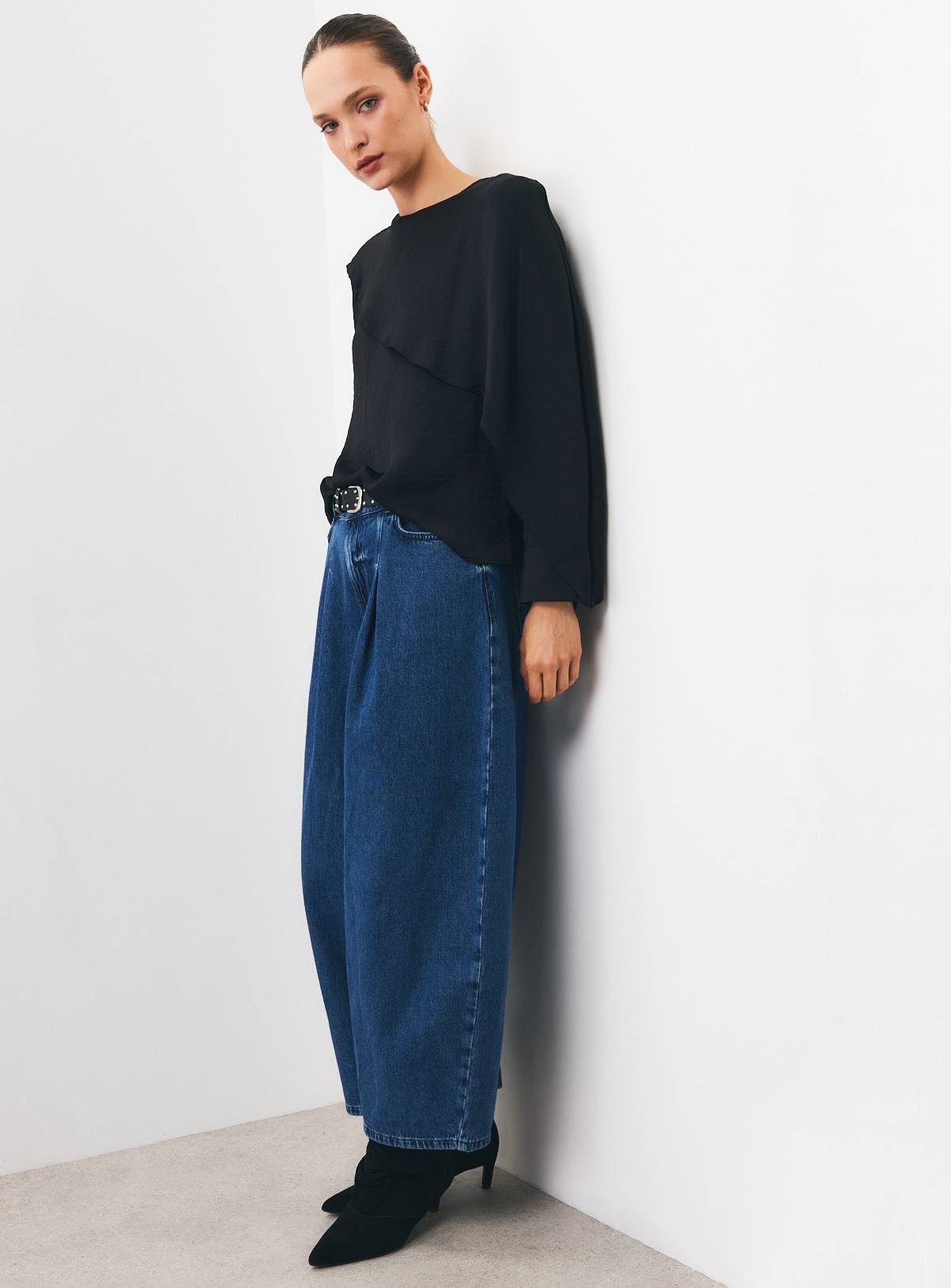 Satin Cross Body Detail Blouse 12 - Image 2