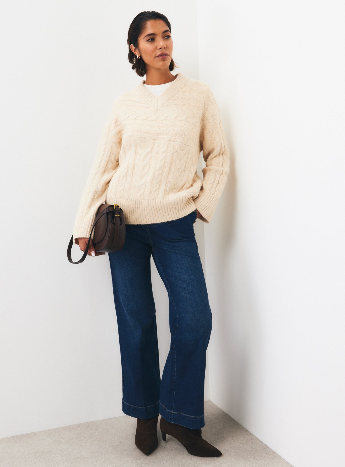 Neutral Cable Knit V-Neck Jumper XS - Image 2 thumbnail
