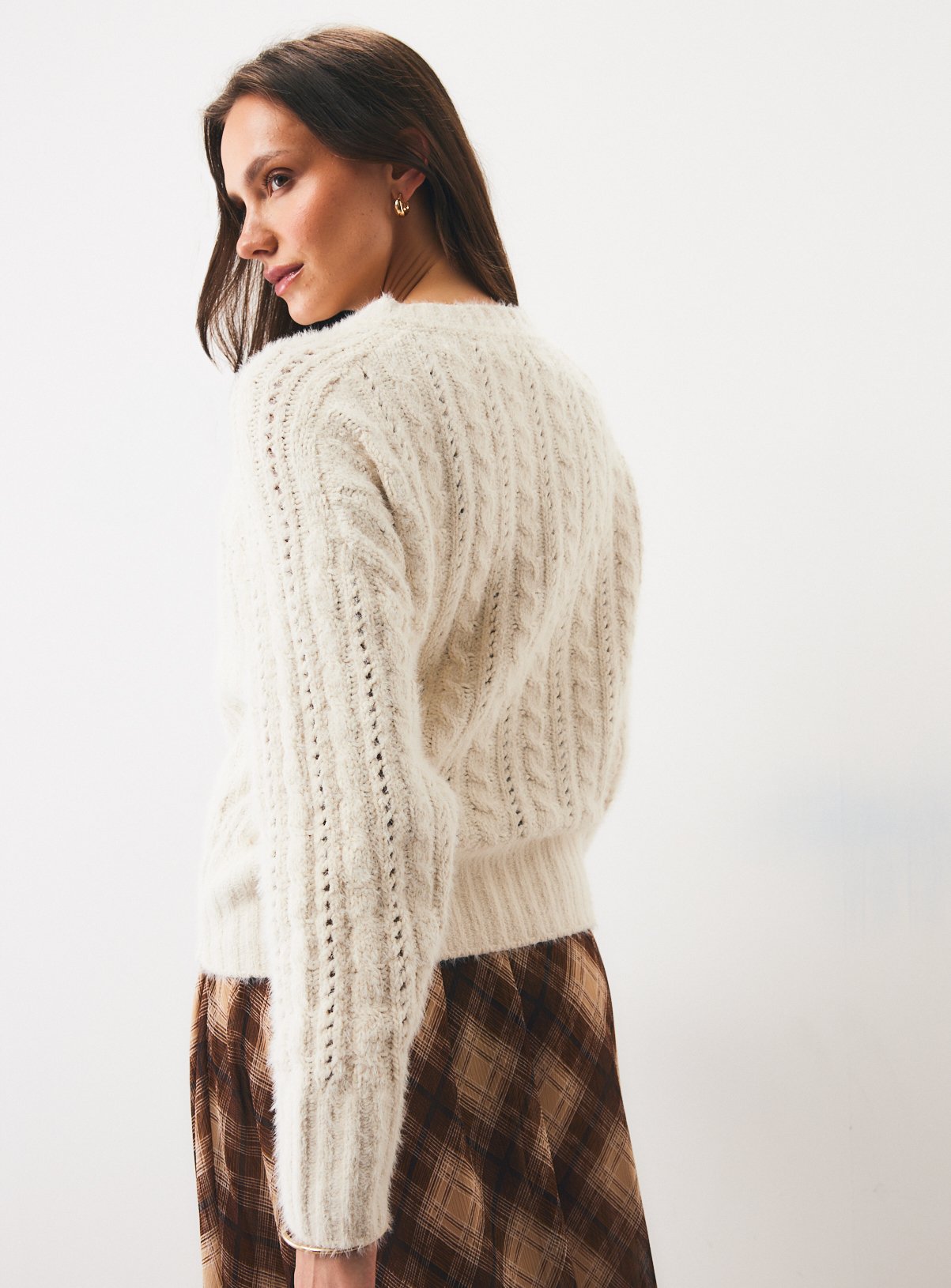 Cream Mavora Cable Jumper XL - Image 4 thumbnail